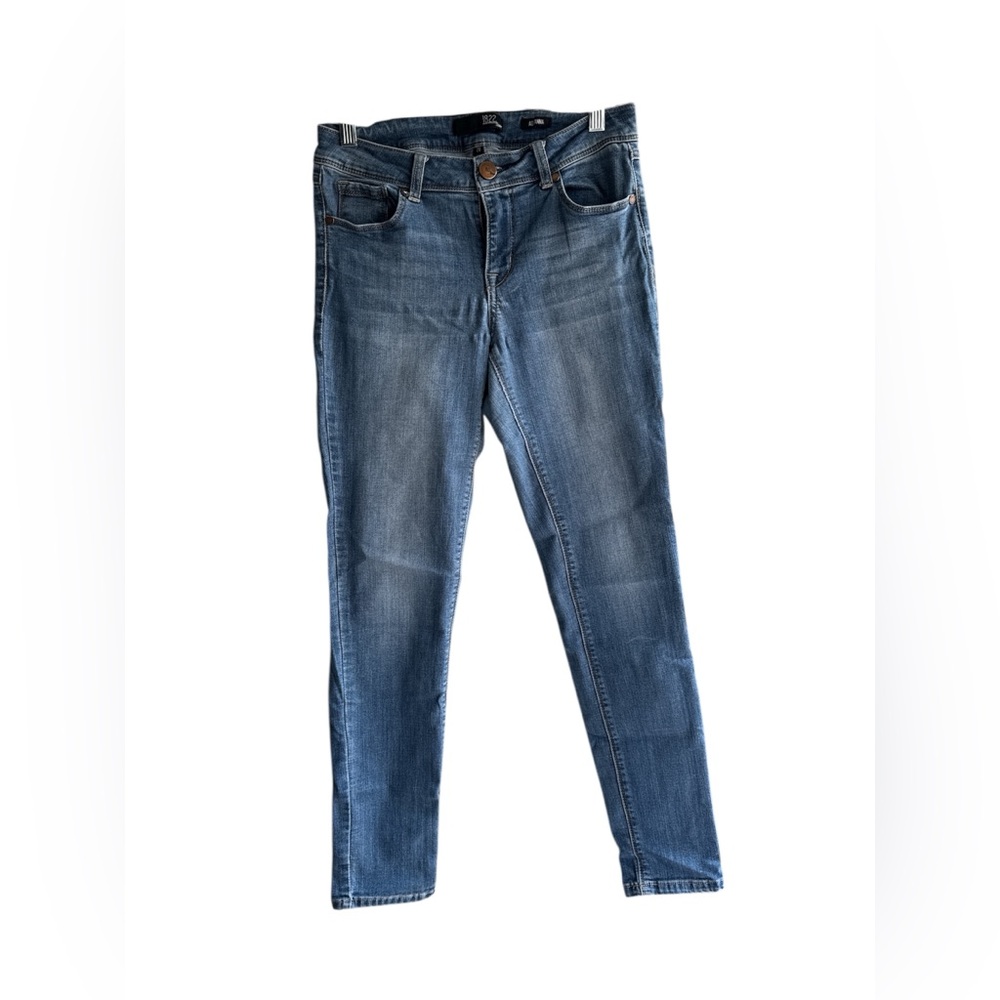 1822 Denim Blue Skinny Jeans with Stretch